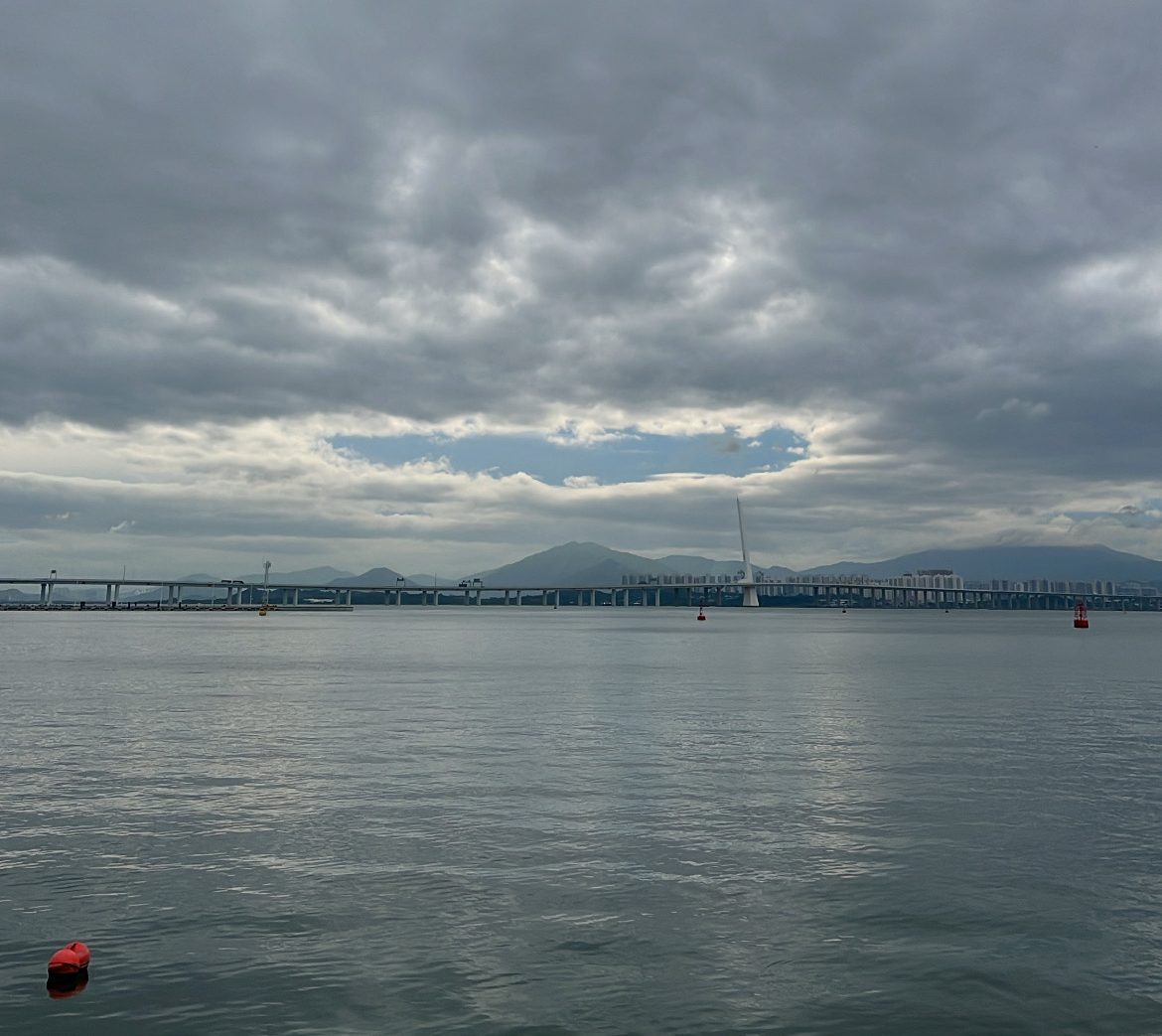 Cloudy sky revealed a mouth-like hole.